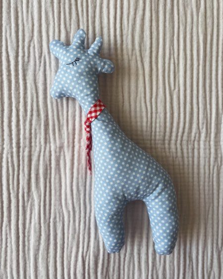 Züzü: Doğal Kumaş Oyuncak Zürafa
